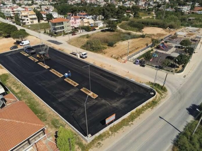  Έτοιμο το νέο δημοτικό parking στην Αρτέμιδα